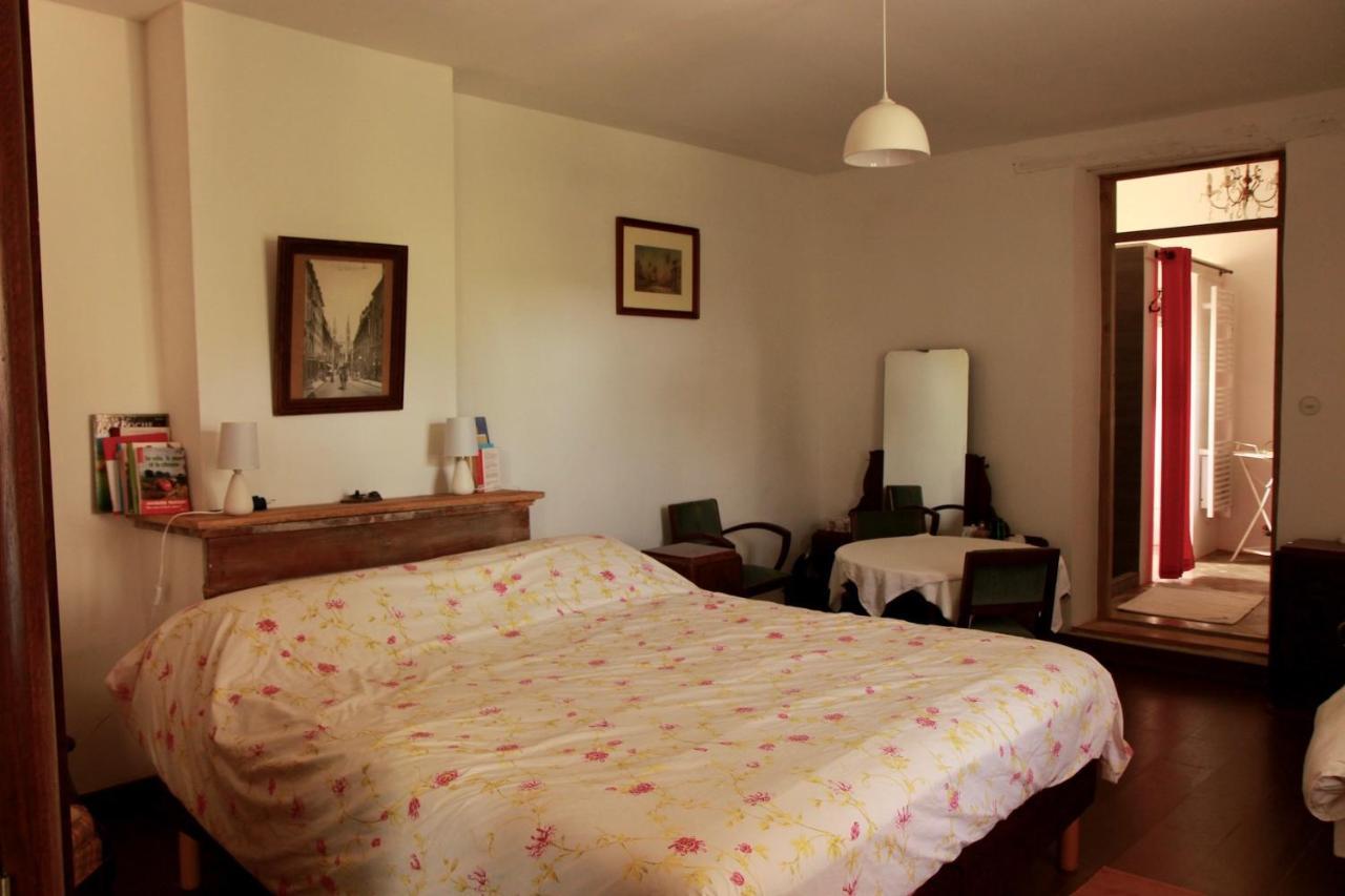 Souslens, Castaignos-Souslens 40 Bed and Breakfast Buitenkant foto